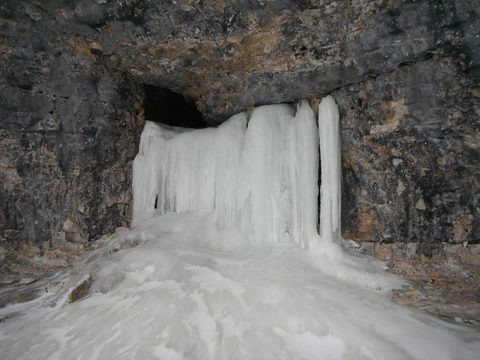 Photo from Snowshoeing, Bruce Peninsula National Park, 1.0
