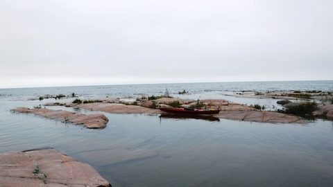 Photo from Kayaking To The Painted Rocks