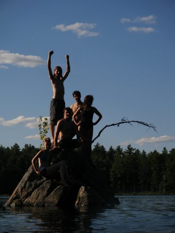 Photo from TREKKING WITH CHEV: Bon Echo's Abe’s and Essen’s Trail