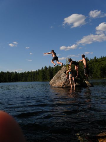 Photo from TREKKING WITH CHEV: Bon Echo's Abe’s and Essen’s Trail