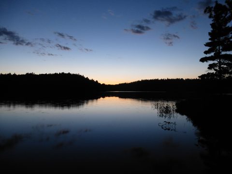 Photo from TREKKING WITH CHEV: Bon Echo's Abe’s and Essen’s Trail