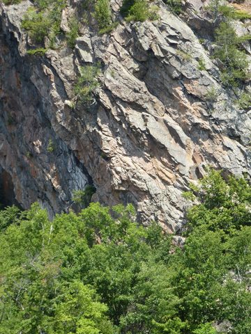 Photo from TREKKING WITH CHEV: Bon Echo's Abe’s and Essen’s Trail