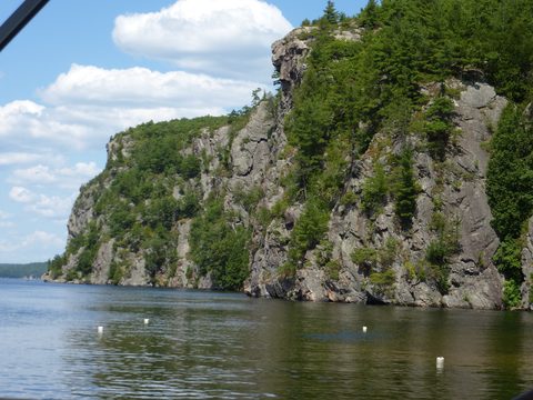 Photo from TREKKING WITH CHEV: Bon Echo's Abe’s and Essen’s Trail