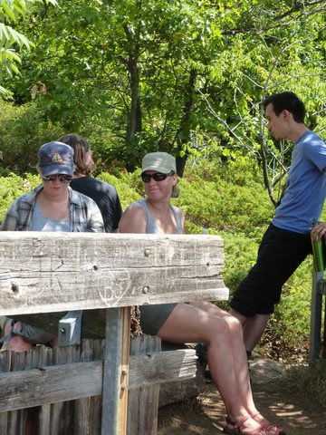 Photo from TREKKING WITH CHEV: Bon Echo's Abe’s and Essen’s Trail