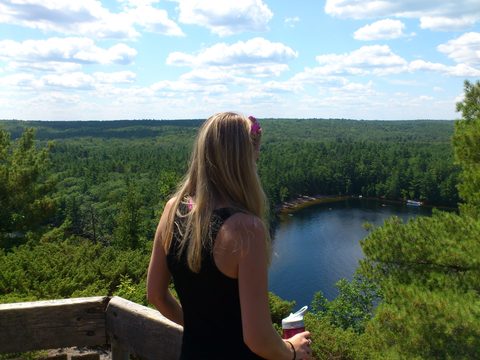 Photo from TREKKING WITH CHEV: Bon Echo's Abe’s and Essen’s Trail