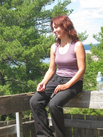 Photo from TREKKING WITH CHEV: Bon Echo's Abe’s and Essen’s Trail
