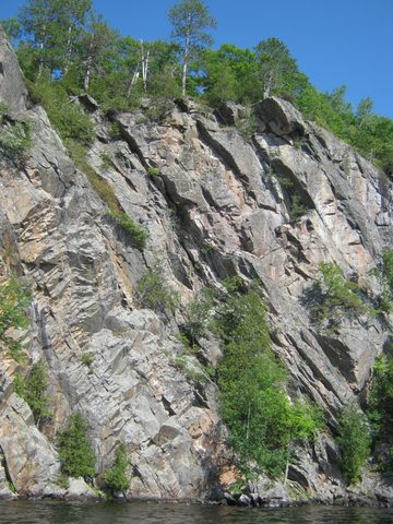 Photo from TREKKING WITH CHEV: Bon Echo's Abe’s and Essen’s Trail