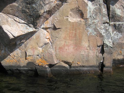 Photo from TREKKING WITH CHEV: Bon Echo's Abe’s and Essen’s Trail