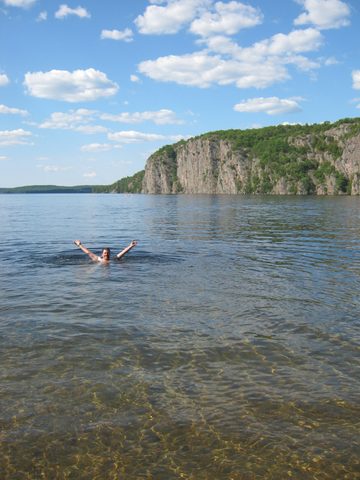 Photo from TREKKING WITH CHEV: Bon Echo's Abe’s and Essen’s Trail