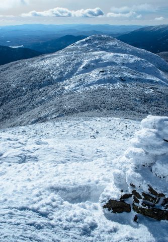 The summit of Iroquois Peak from Algonquin Peak